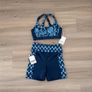 Roller Rabbit Blue Patterned Sports Bra and Shorts Set